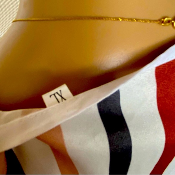 Resort Ready Maxi Dress 🏖️🐚🍹 - Picture 3 of 3